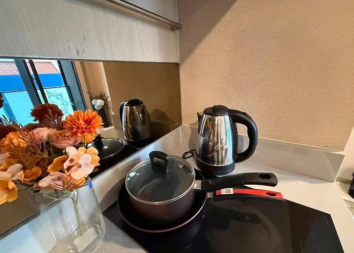 Walden Asoke Building Apartment