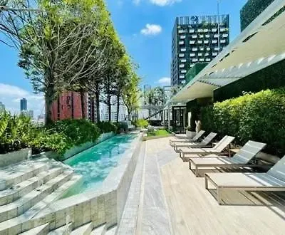 Walden Asoke Building Apartment