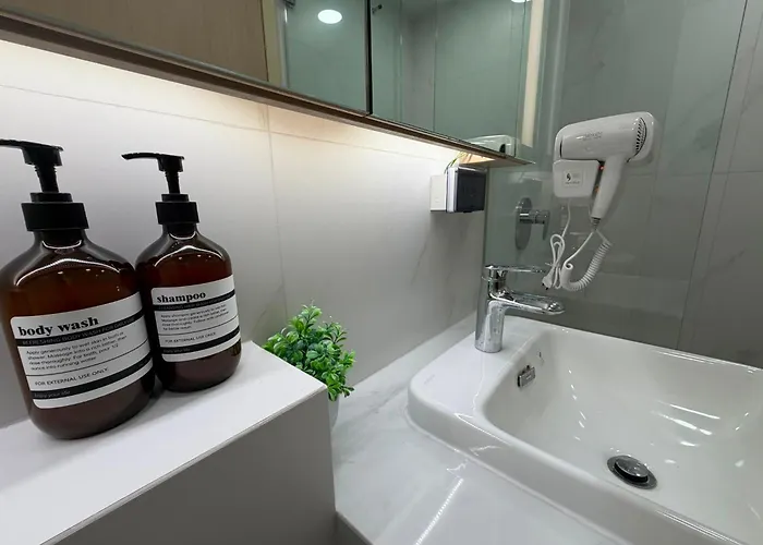 Walden Asoke Building Apartment